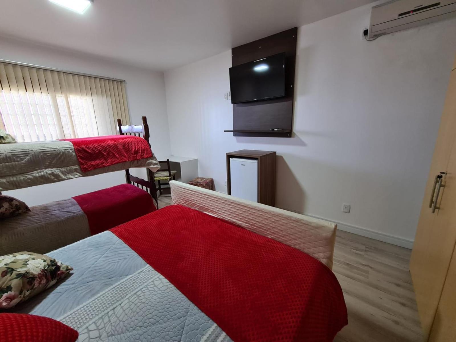 Pousada Lugama Bento Gonçalves Oda fotoğraf